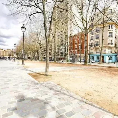 Comfort And Tranquility Near The Canal De L Ourcq